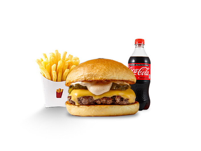 Çizburger + kartof fri + kola plastik 0,3